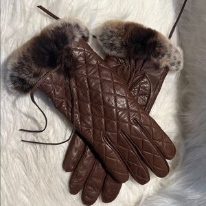 Sermoneta Gloves Brown Quilted Leather Gloves with Fur Trim